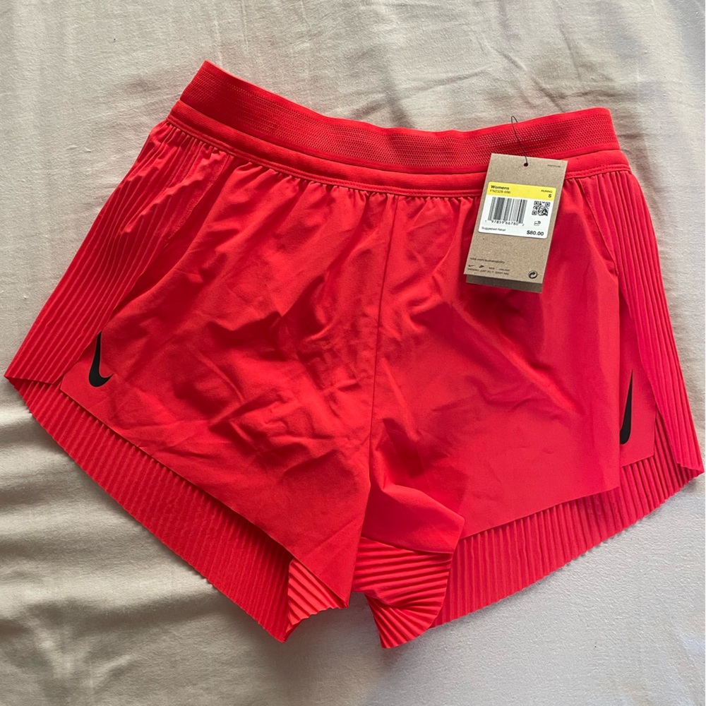 Nike Women's Aeroswift running Shorts